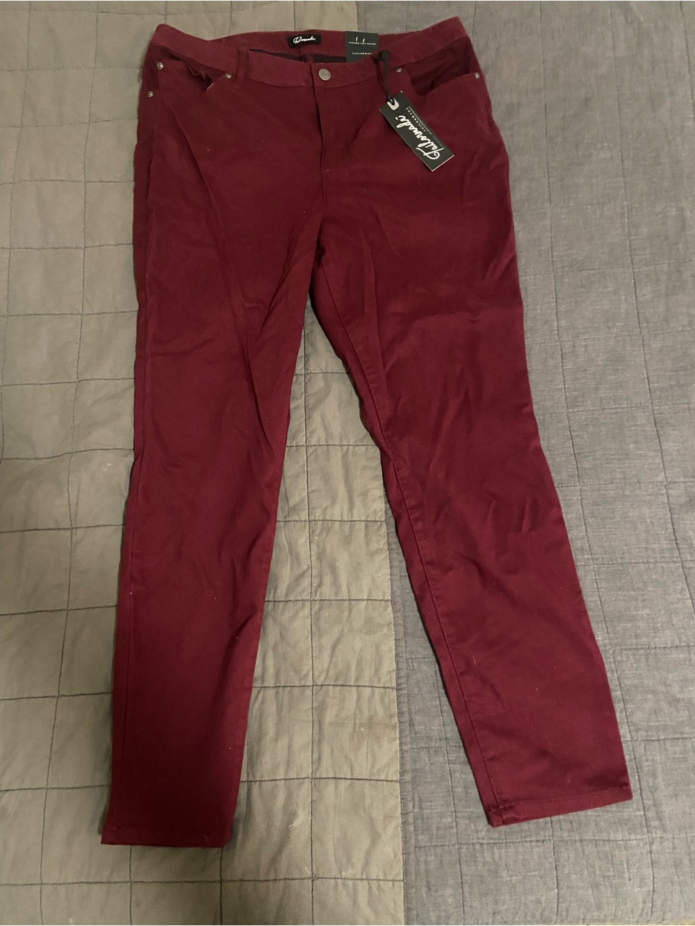 Tailormade women’s  Burgundy Chinos size 14